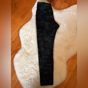 Danskin Black Camouflage Leggings